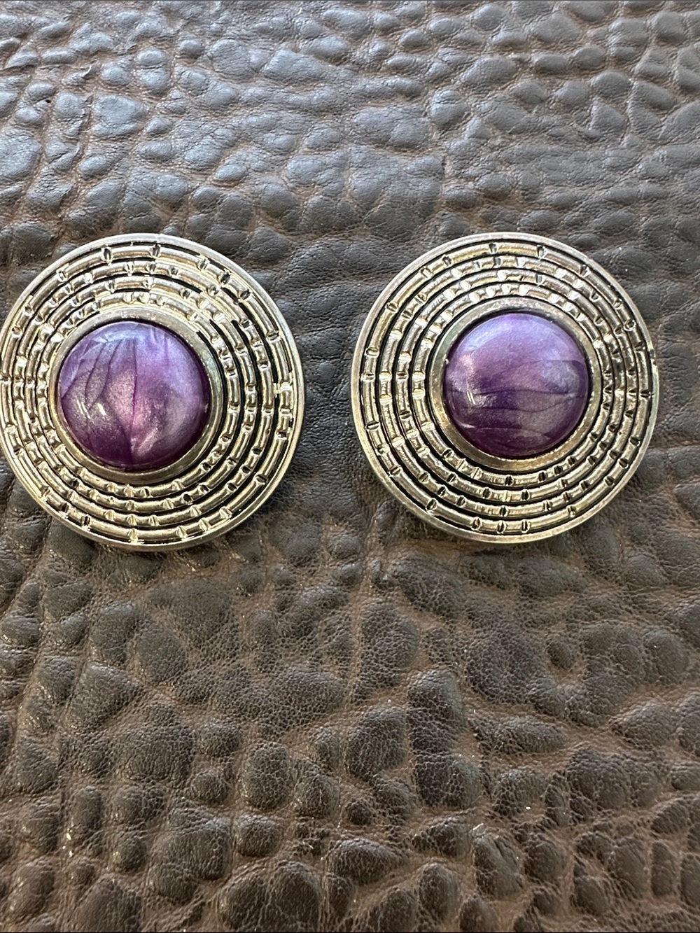 Vintage Round Silver-Tone Earrings with Purple Center clip on